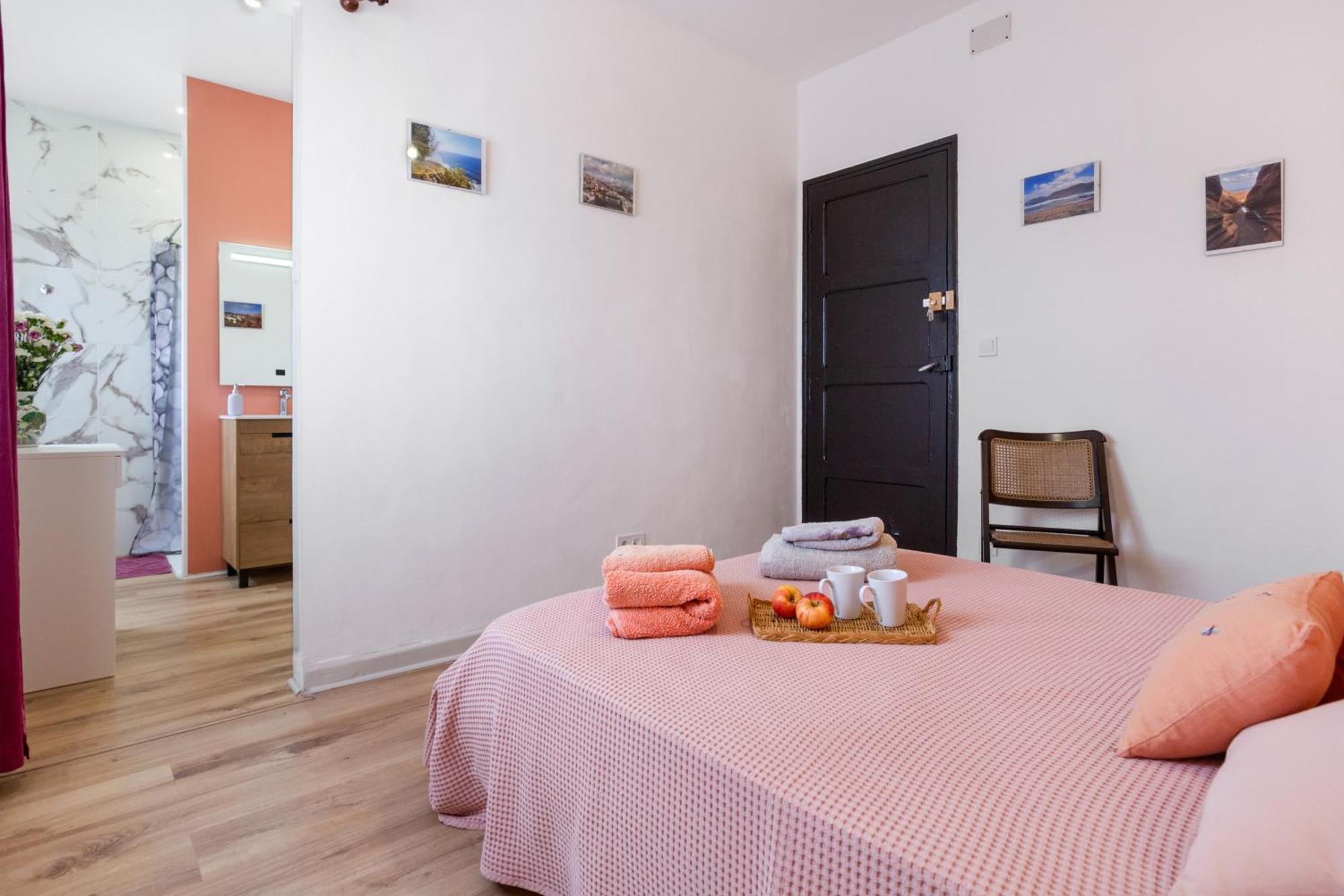Un Jardin Al Mar Hotel Genoves Bagian luar foto