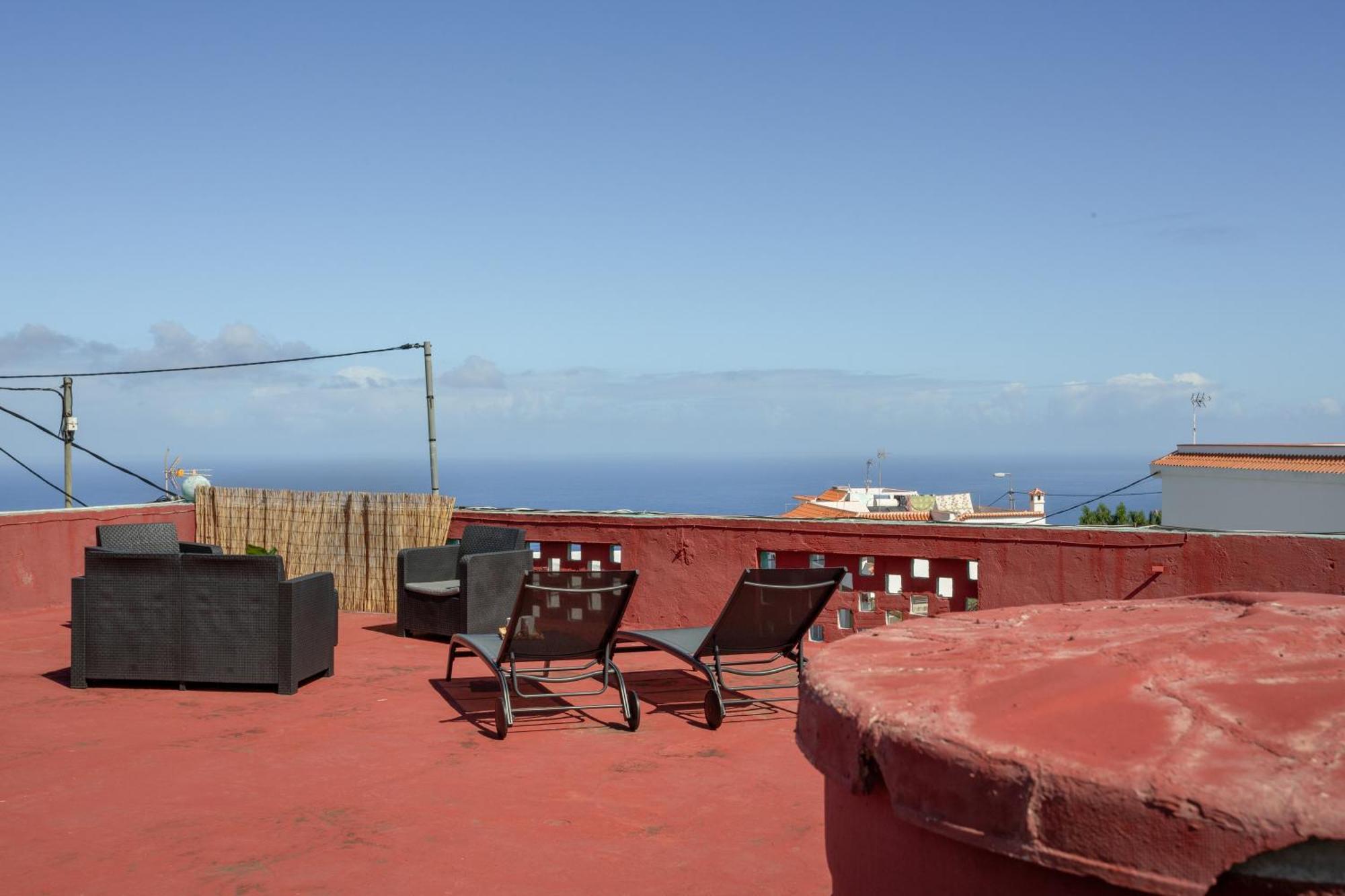 Un Jardin Al Mar Hotel Genoves Bagian luar foto
